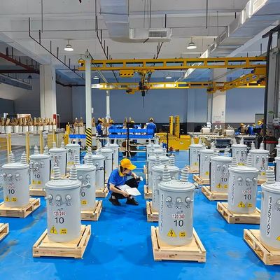โครงสร้างโค้ล TOROIDAL 100kVA 150kVA เครื่องแปลงระยะเดียวที่เต็มไปด้วยน้ํามันความสูญเสียน้อย